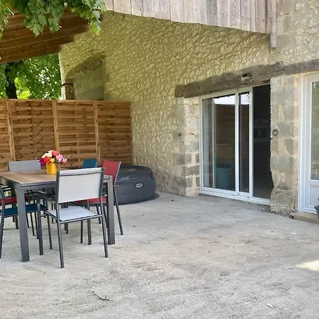 Maison En Dordogne 펜션
